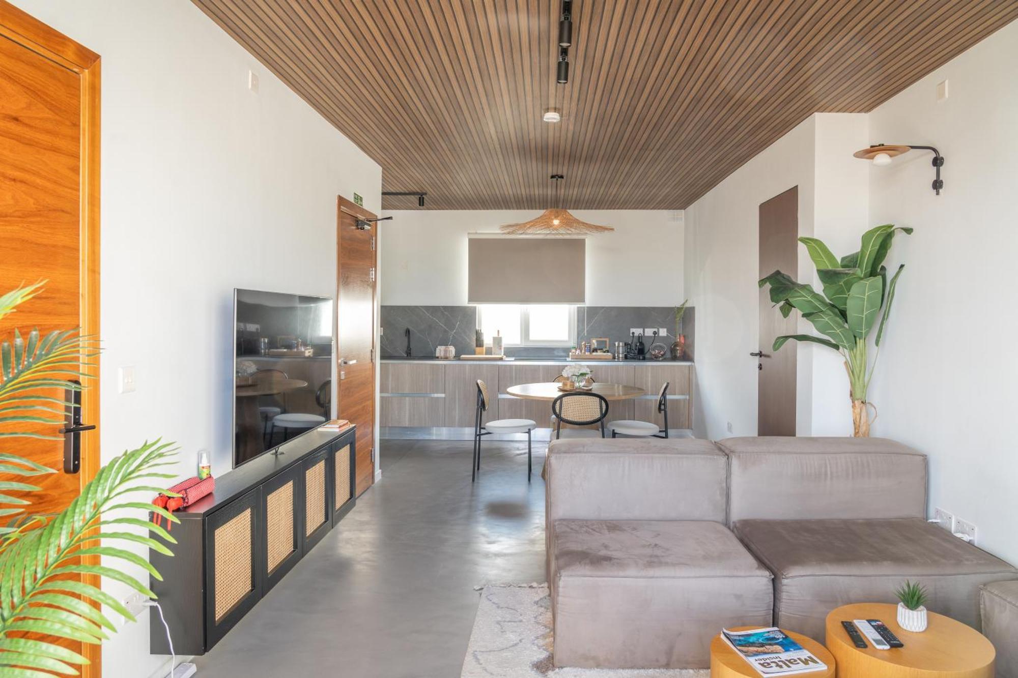 2br Luxury Penthouse And Apartment, Each With A Terrace, Private Pool And Valletta Views