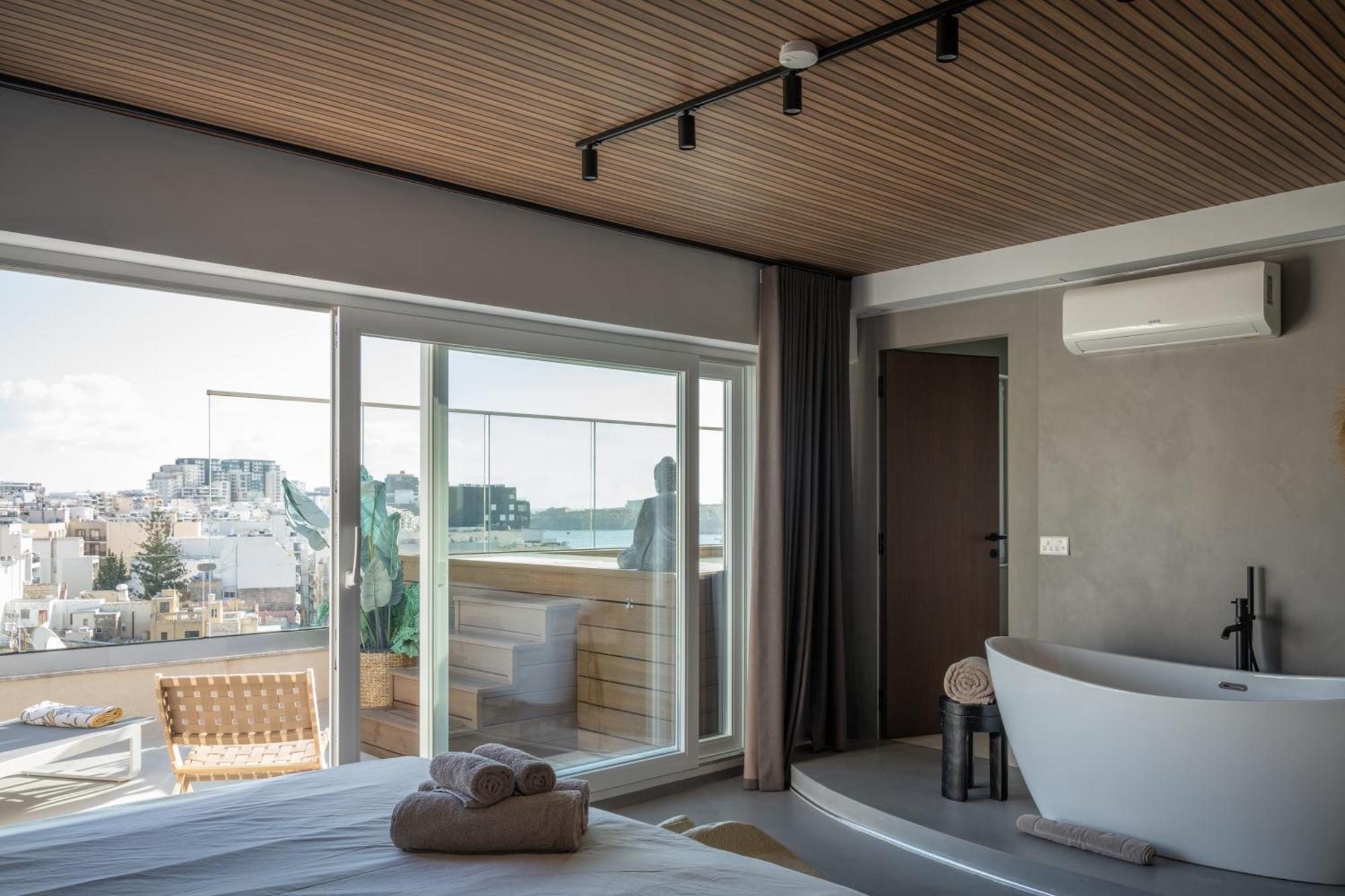 2br Luxury Penthouse And Apartment, Each With A Terrace, Private Pool And Valletta Views * Sliema
