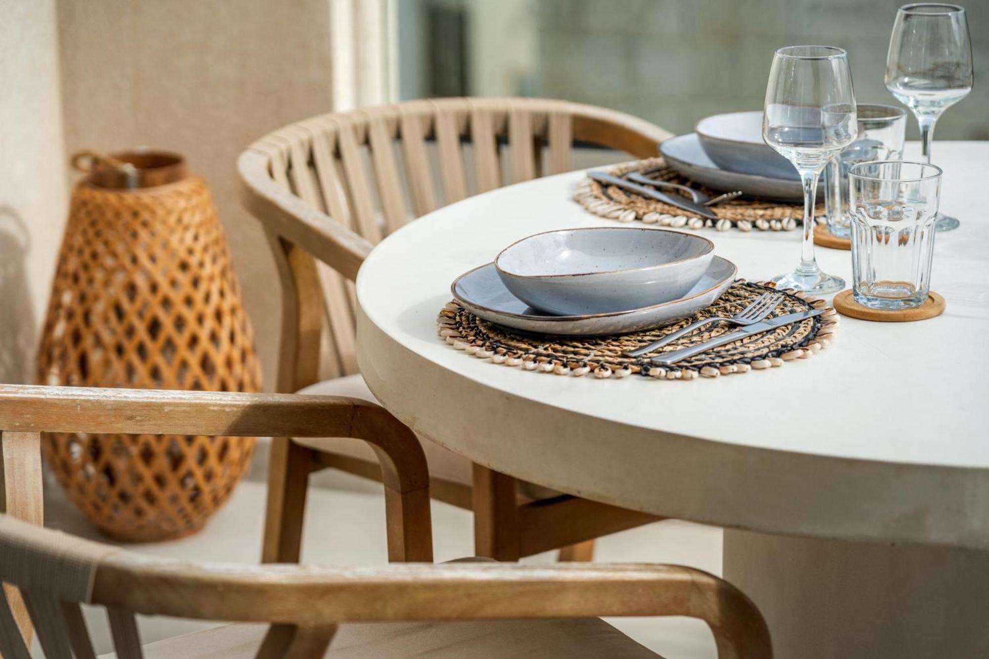2br Luxury Penthouse And Apartment, Each With A Terrace, Private Pool And Valletta Views *