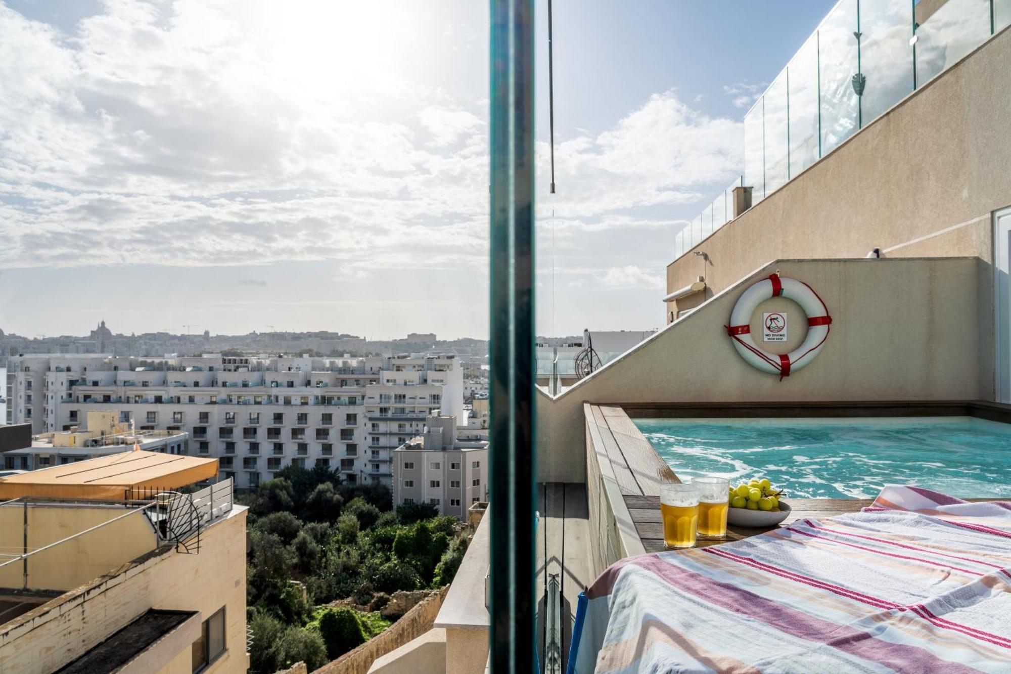 2br Luxury Penthouse And Apartment, Each With A Terrace, Private Pool And Valletta Views * Sliema