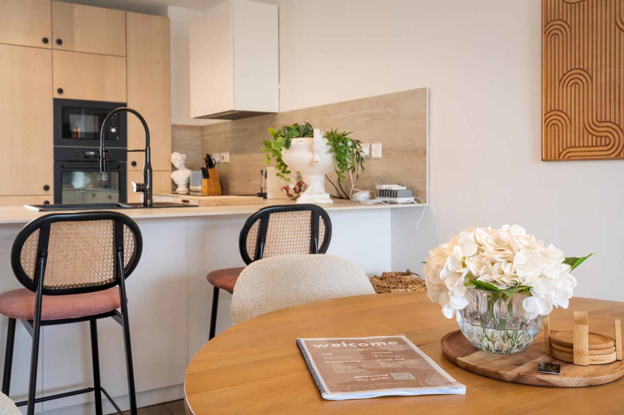 2br Luxury Penthouse And Apartment, Each With A Terrace, Private Pool And Valletta Views Apartment *