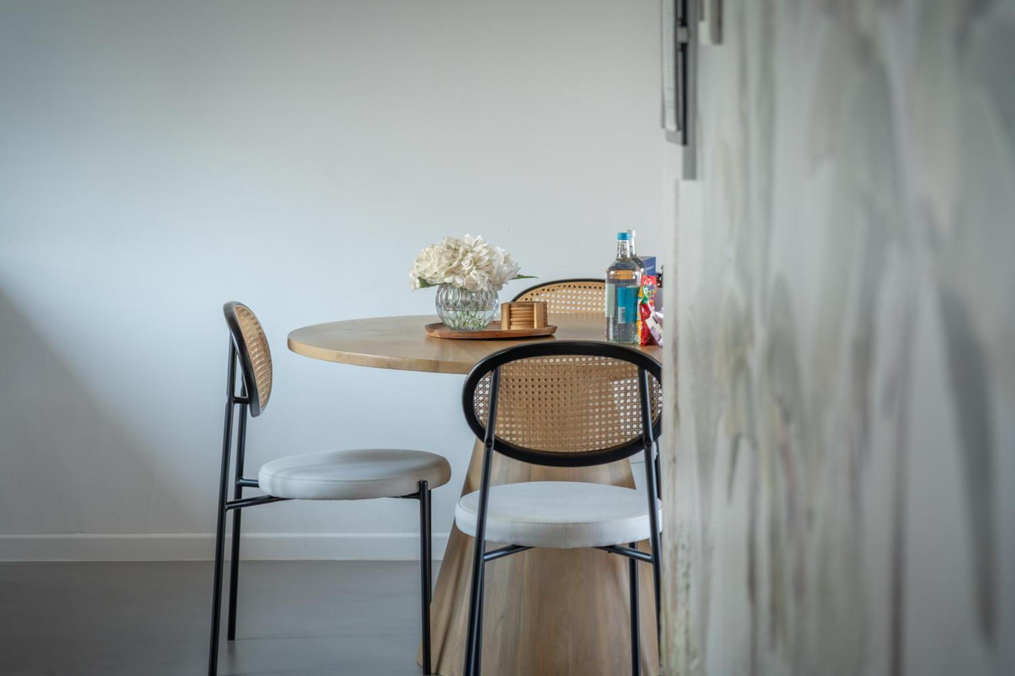 2br Luxury Penthouse And Apartment, Each With A Terrace, Private Pool And Valletta Views Apartment *