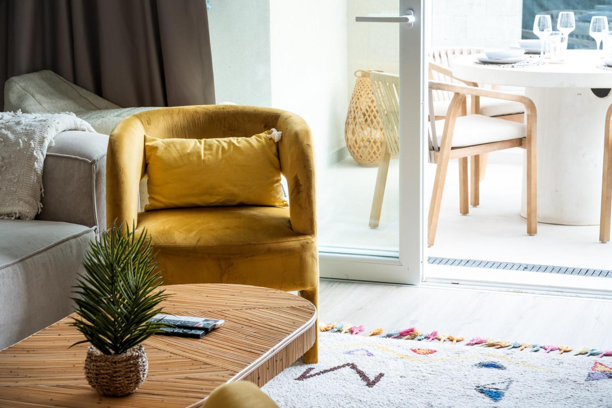 2br Luxury Penthouse And Apartment, Each With A Terrace, Private Pool And Valletta Views Apartment
